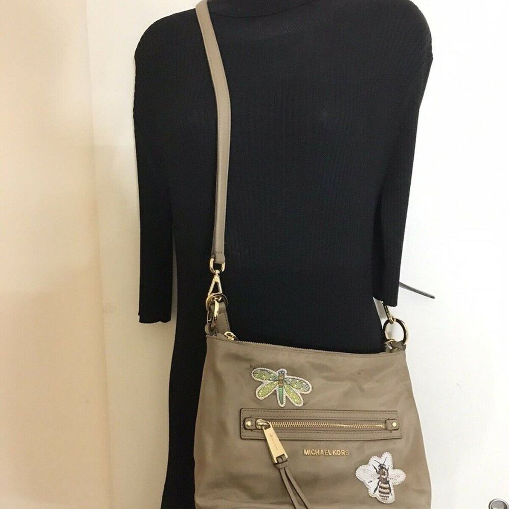 Michael Kors beige Nylon Crossbody Customized - Picture 6 of 8